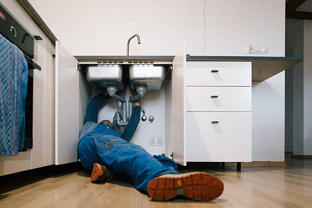 Professional Leak Detection technician working in Lake Arrowhead, CA